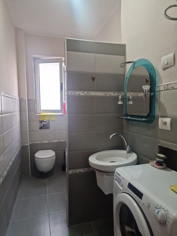 Appartamento 2+1 in affitto in Via Durazzo