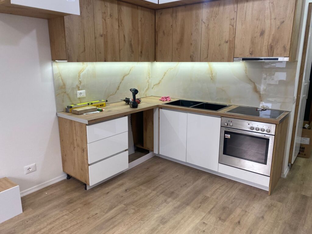 Furnished 1+1 Apartment for Rent in Univers City Complex!!!
