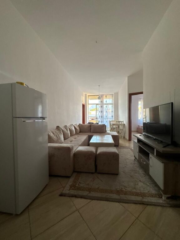 🏡✨ JEPET ME QERA Apartament 3+1 📍 Fresk💶 Çmimi: 400 Euro/muaj