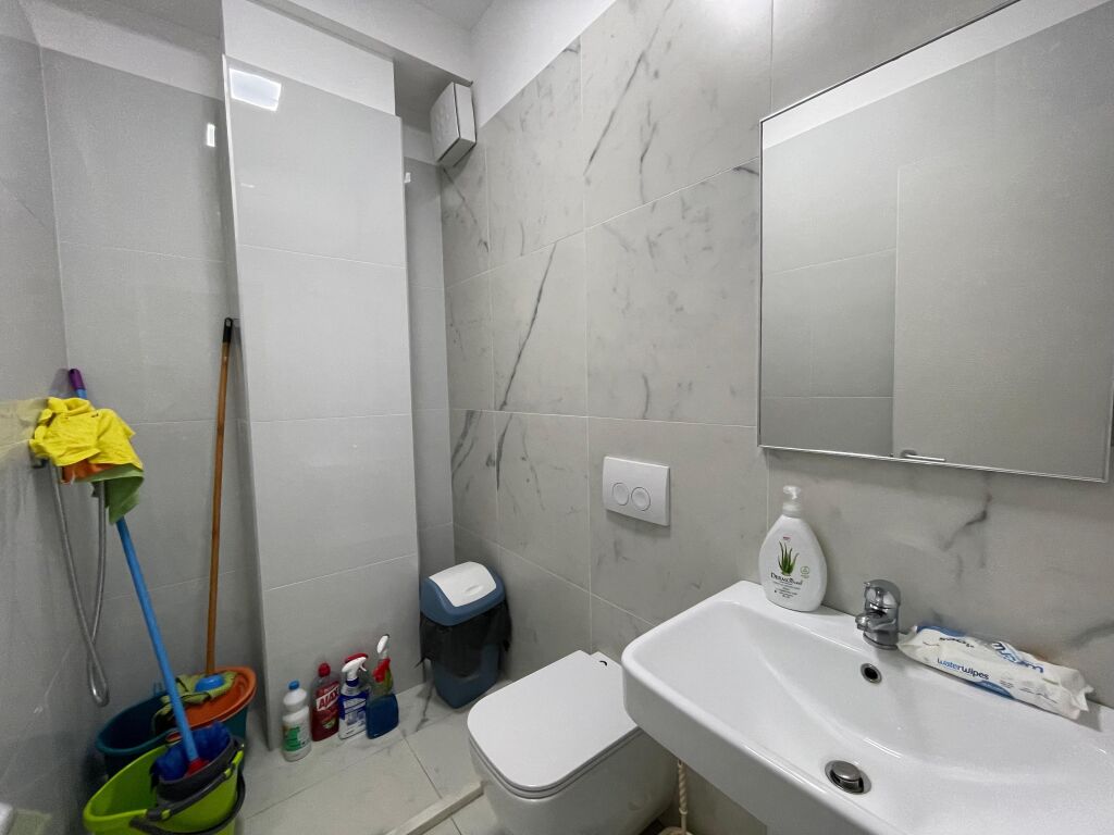 Office for rent - Paris Commune