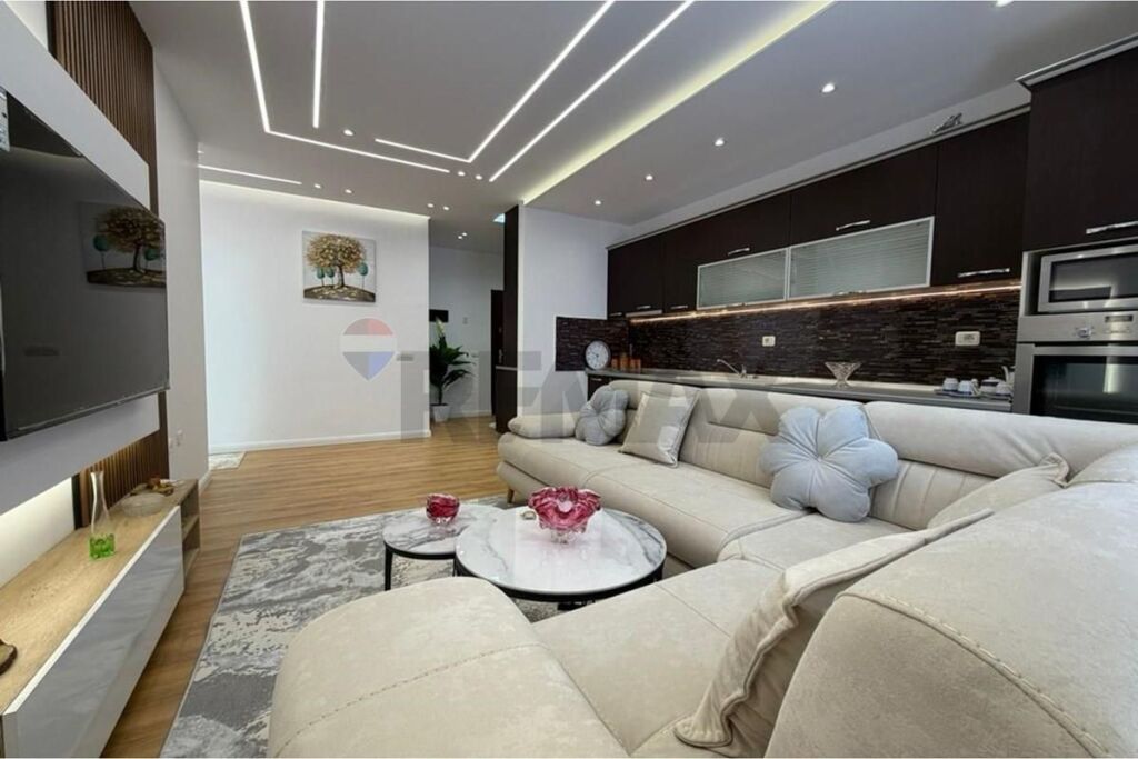 SHITET APARTAMENT 2+1 PALLATET CABEJ!