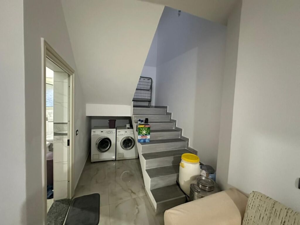🏡 Shitet Shtëpi Private 1-Katëshe | 4 Rrugët, Shijak