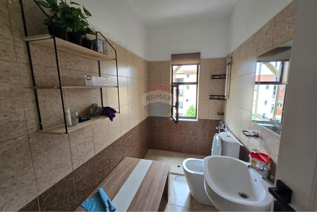 Shitet - Apartament 1+1 ne Myslym Shyr