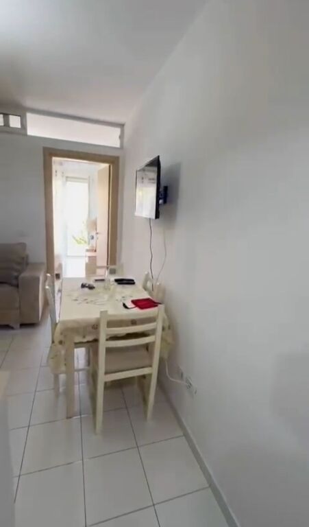 Shitet Apartament 1+1 tek Kompleksi Ana - Qytet Studenti