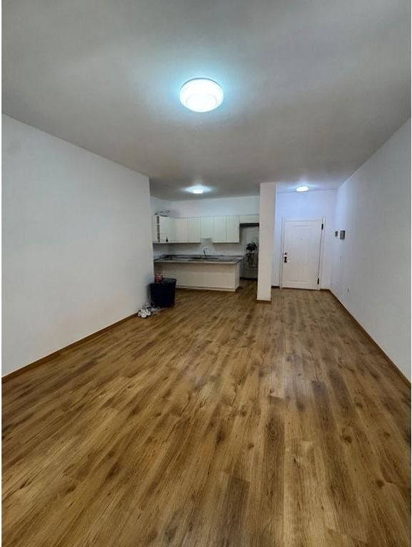 Apartament 1+1 Me Qira në Kompleksin Delijorgji, Tiranë (650€ ose 800€)