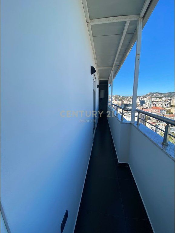 Apartament 2+2 Për Shitje – Rruga e Re e Portit, Durrës