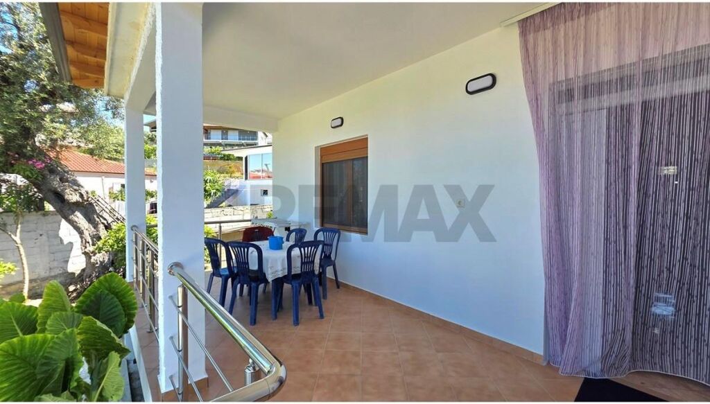 PRIVATE HOUSE FOR SALE OPPORTUNITY