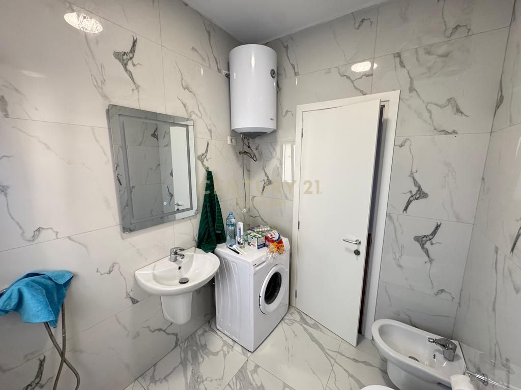 FOR RENT APARTMENT 2+1+2+VERANDA IN XHAMLLIK! 750 € /Month