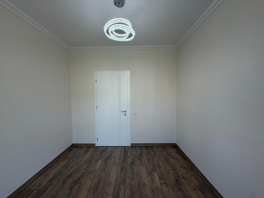 Apartament 2+1 per shitje tek Radissoni tek Liqeni i Thate.