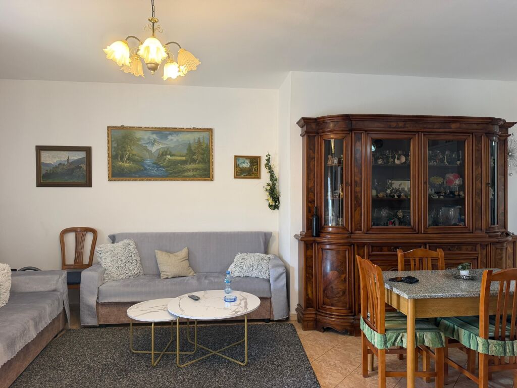 Sea view apartment for long term rent Vlore City centre