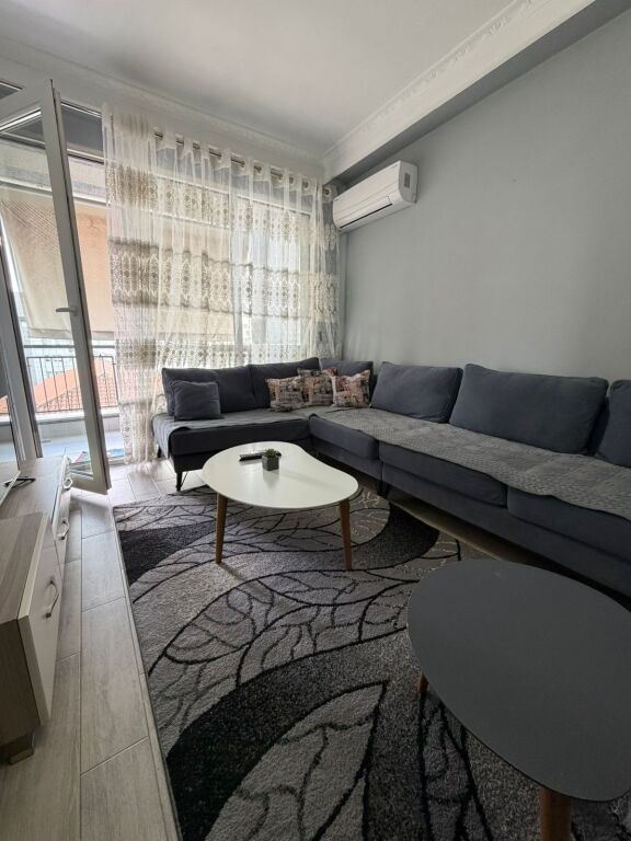 Qera | Apartament 1 + 1 | Farmacia 10 | 600 €/muaj