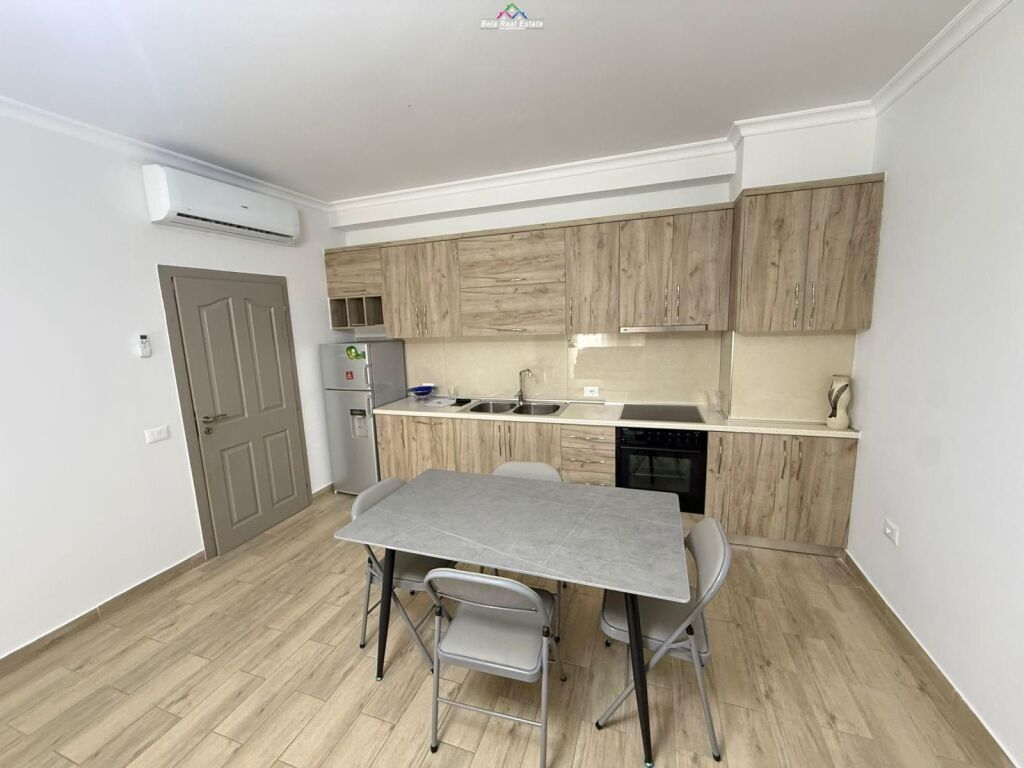 Apartment For Rent 1+1 Near Rruga e Dibres (ID B2101728) Tirane