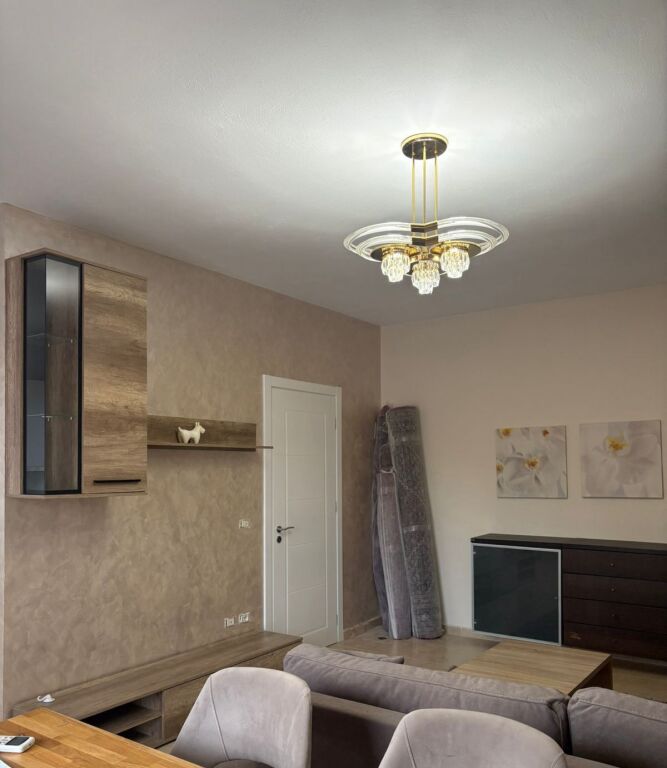 Qera | Apartament 2 + 1 | Rruga e Elbasanit-Pallati i Brigadave | 700 €/muaj