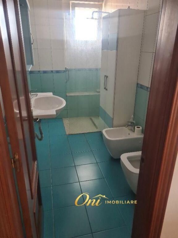 APARTAMENT PER QERA 21 DHJETORI