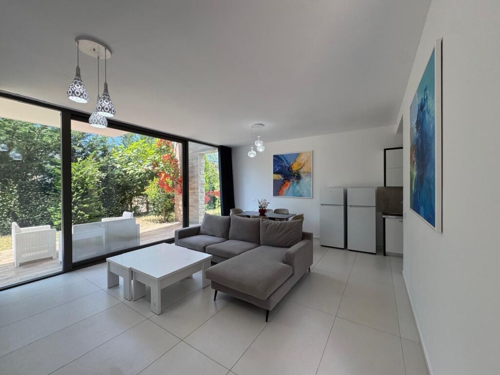Villa in vendita a Palase, Dhermi (Villa Fir Sale, Palase, Drymades)
