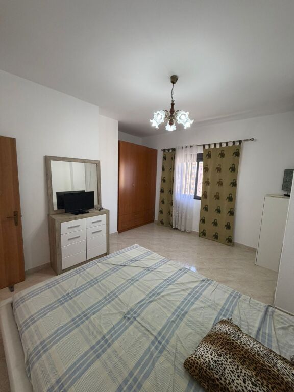 Shitet Apartment Durres