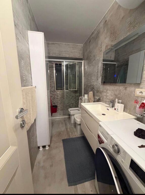 Apartament 2+1 Me Qera — Rruga E Portit  Rruga e re e Portit, Durrës Albania 600 € /Muaj