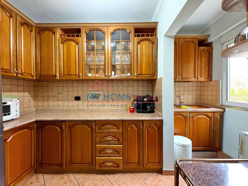 Apartament 1+1 me qera ne Laprake ne Tirane
