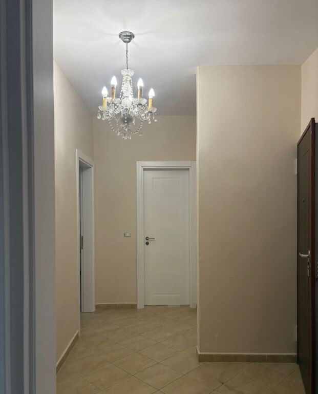 Qera | Apartament 2 + 1 | Rruga e Elbasanit-Pallati i Brigadave | 700 €/muaj