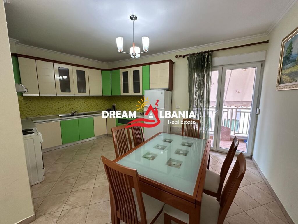 Appartamento in Affitto 3+1+2 Bagni+Parcheggio a Myslym Shyr a Tirana (ID 4231495)