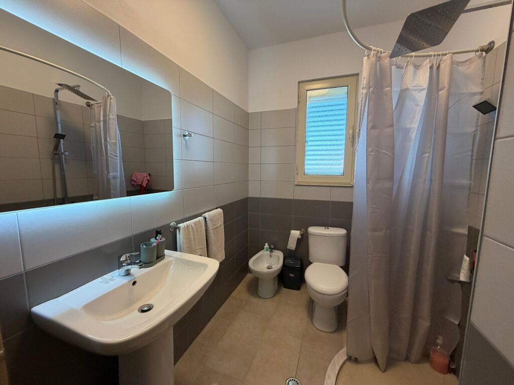 Jepet Apartament 1+1 me qira