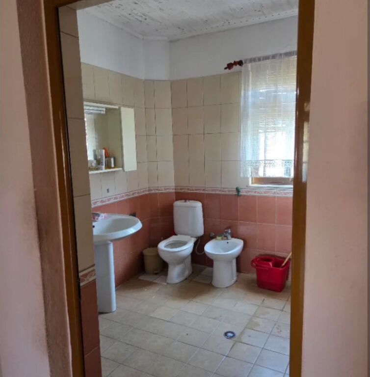 APPARTAMENTO IN AFFITTO 2+1 CAMPO DI AVIAZIONE 55.000 LEKE  FH-75825