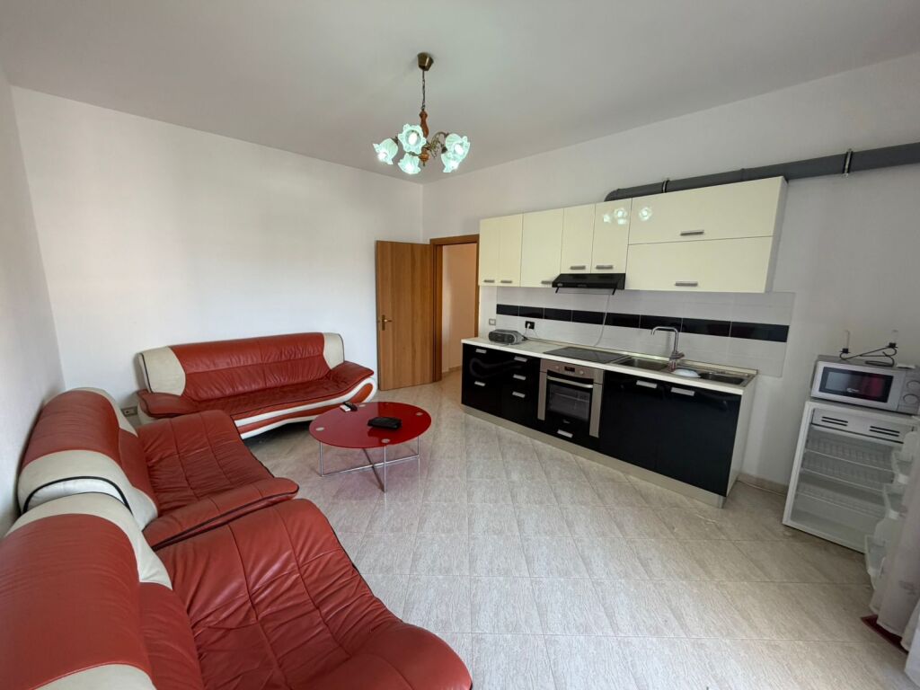 Shitet Apartment Durres