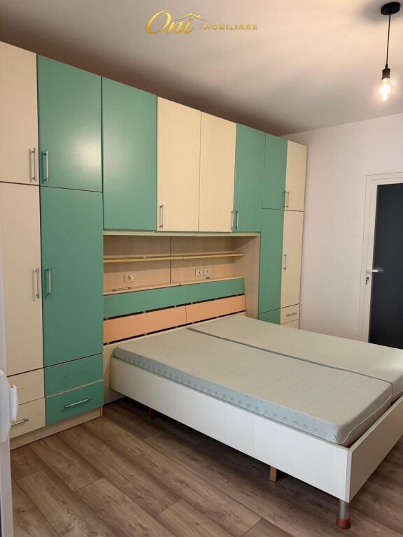 APARTAMENT PER QERA RRUGA E BARIKADAVE