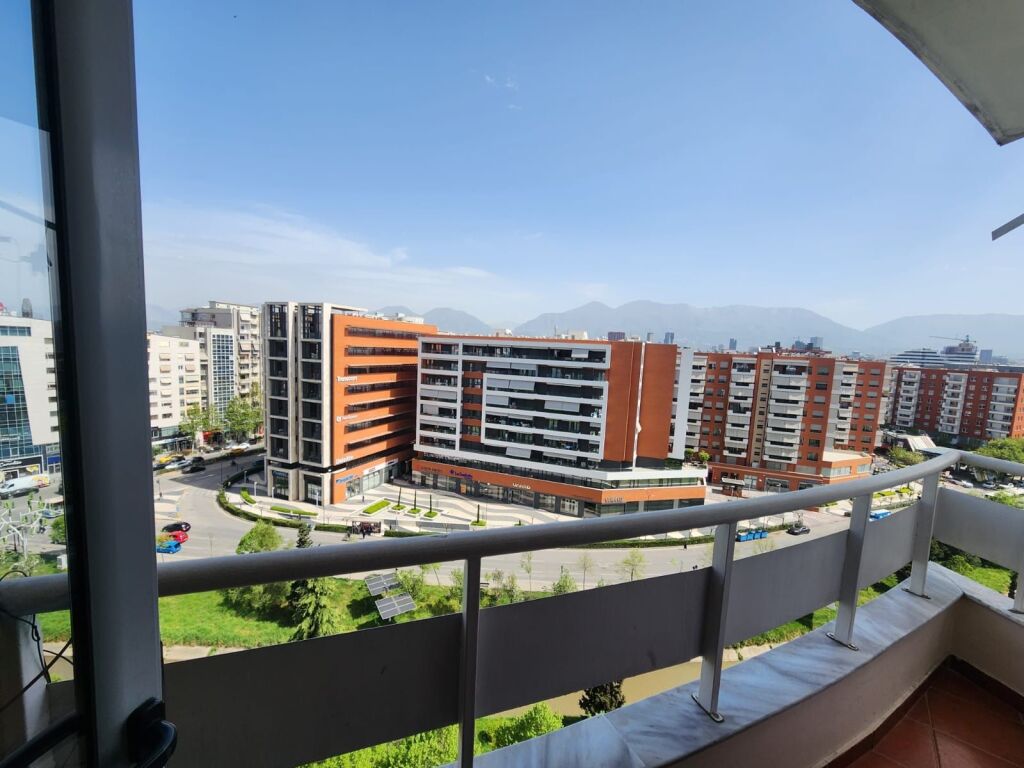 Appartamento 1+1+1 Balcone In Affitto