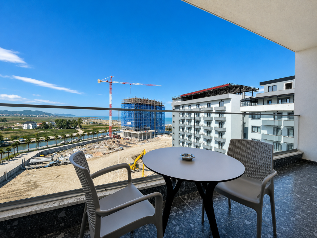 Vendesi in vendita 1+1 arredato con balcone a Qerret, Kavajë