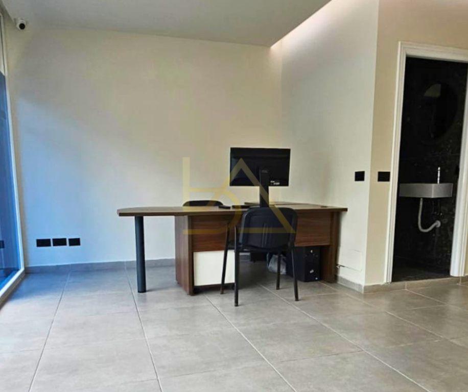 Shiten 3 Apartamente + 1 Zyrë – Durrës, Plazhi Iliria, Lagjja 13