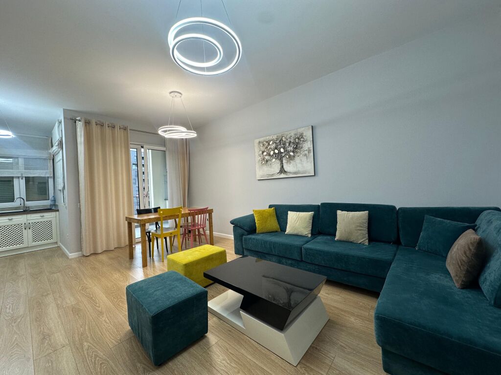 Qera Apartament 2+1+2+Parkim,Perballe Lake View.