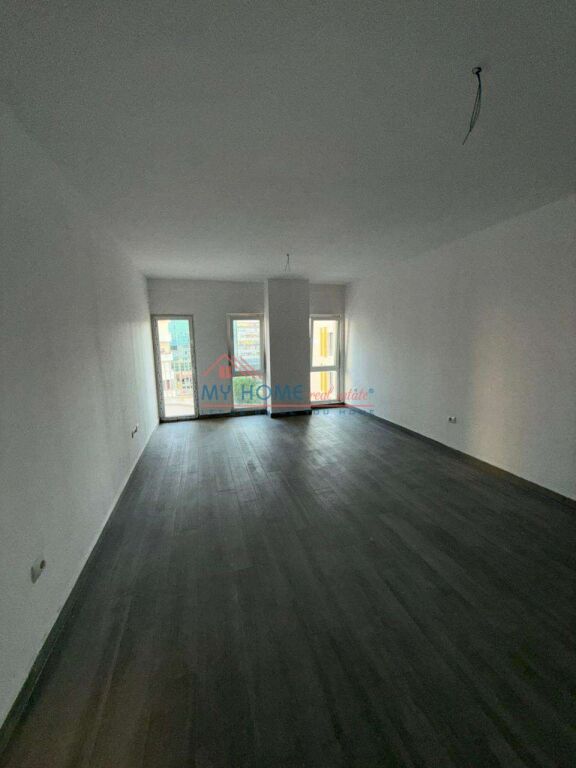 Ufficio in affitto a Zogu i Zi a Tirana