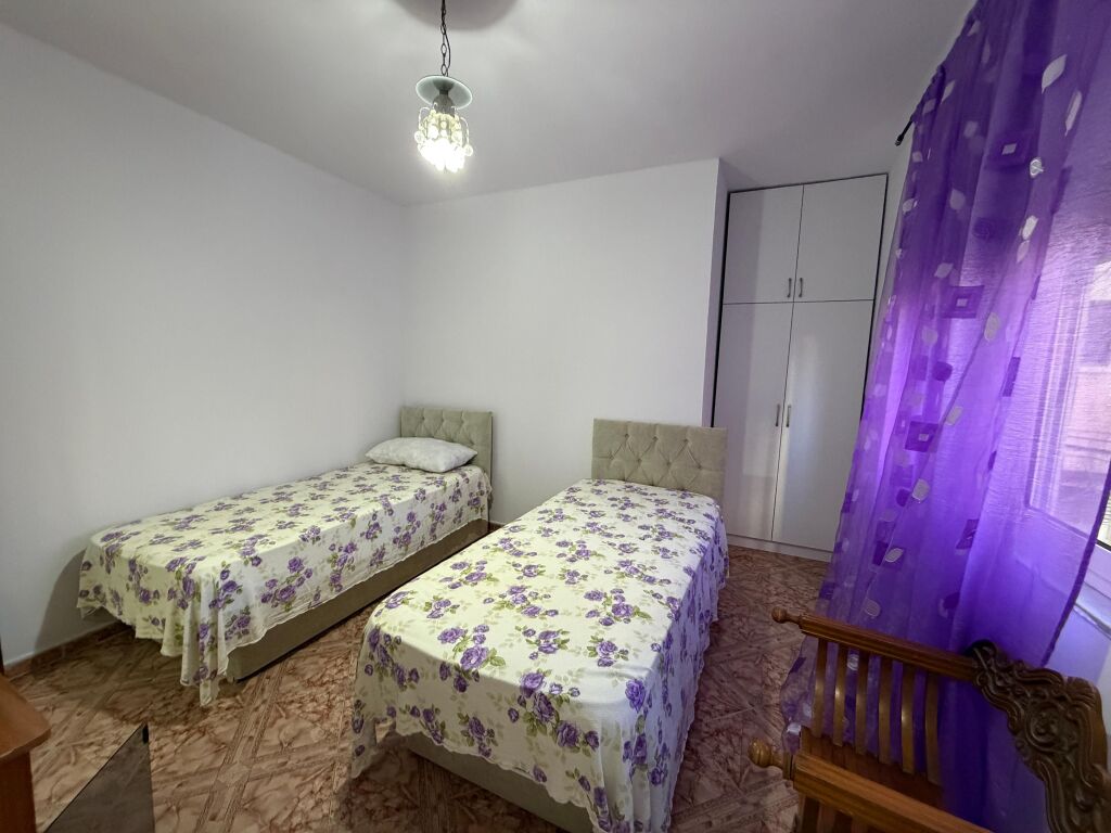 🏢 Jepet me qera Apartament 2+1+2 Tualete