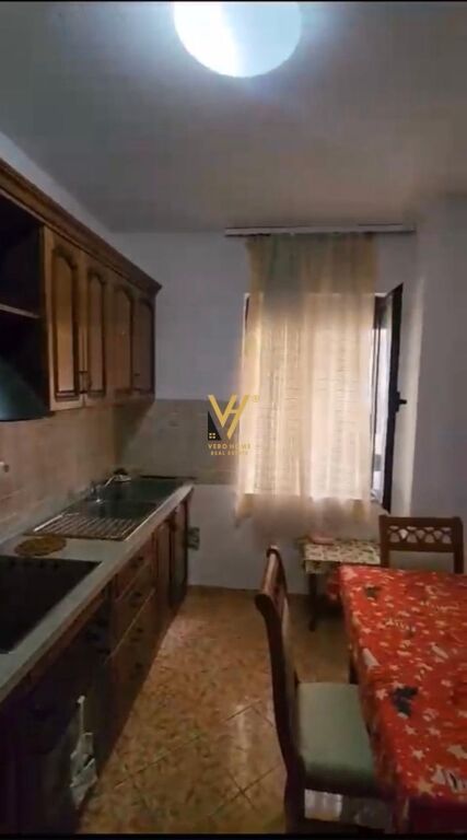 SHITET APARTAMENT 2+1+2+BLK TE PALLATI ME SHIGJETA 200.000 EURO