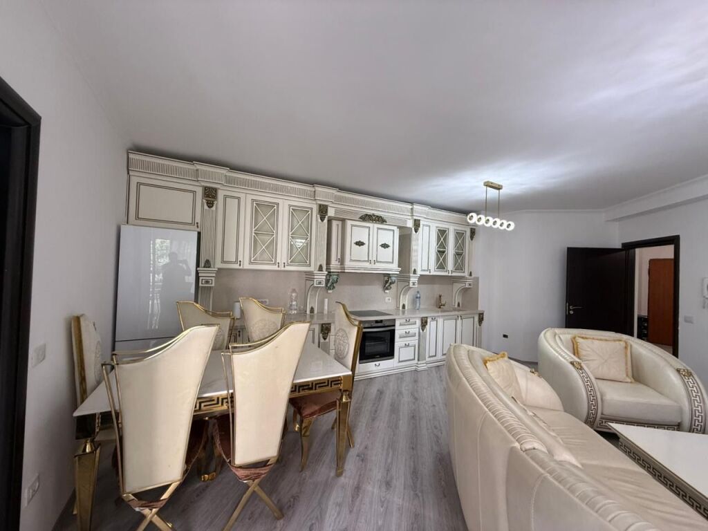 🏡 Apartament 2+1 me Qera në Yzberisht, Tiranë
