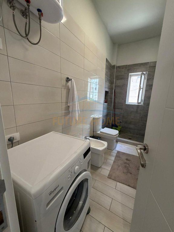 Qira, Apartament 2+1, Rruga e Barrikadave, Tiranë.