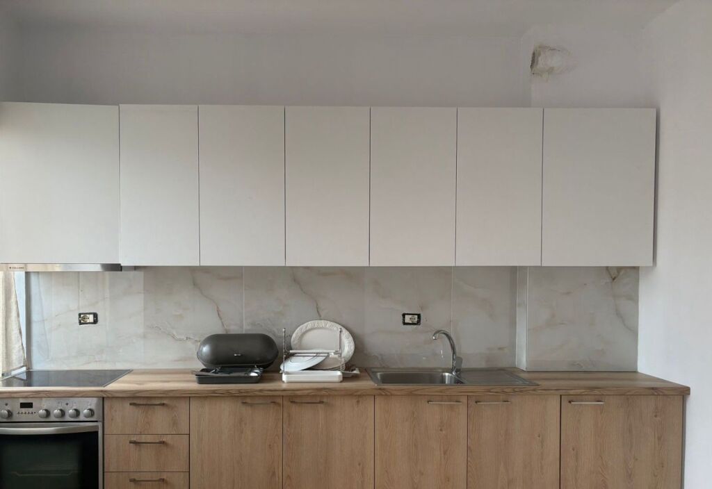 Qera | Apartament 2 + 1 | Rruga e Elbasanit-Pallati i Brigadave | 700 €/muaj