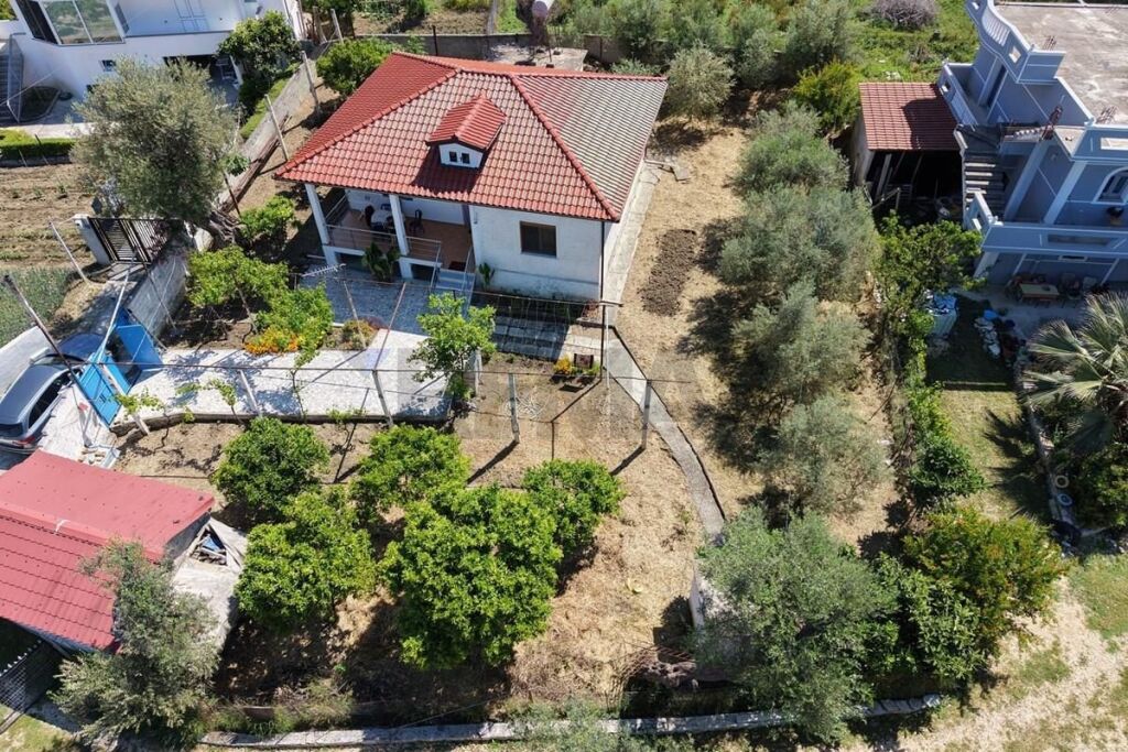 PRIVATE HOUSE FOR SALE OPPORTUNITY