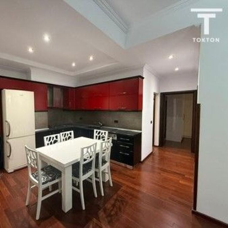 SHITET APARTAMENT 2+1+2, RRUGA E KOSOVARËVE, TIRANË