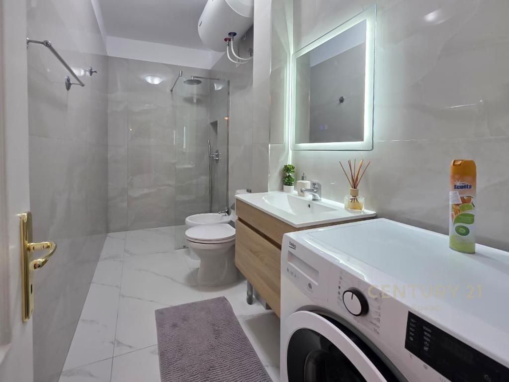 Apartment 2+1 + Parking for Rent at the 9-storey building