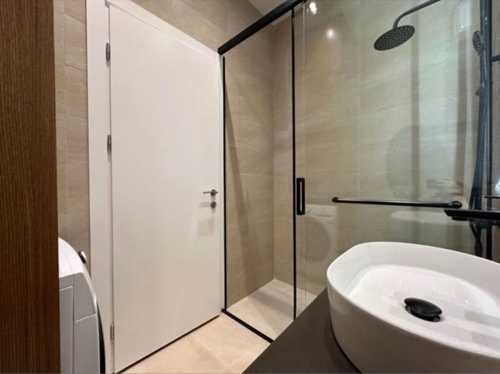 hitet, Apartment 1+1 , Bedri Karapici Street, Tirana . Empire69560
