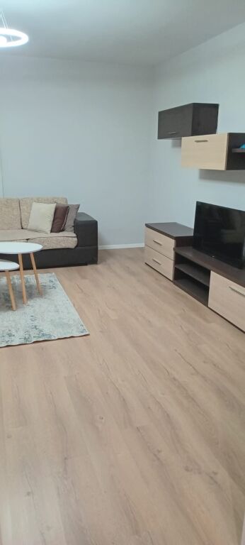Apartament 2+1 me qera ne Rrugen Dritan Hoxha