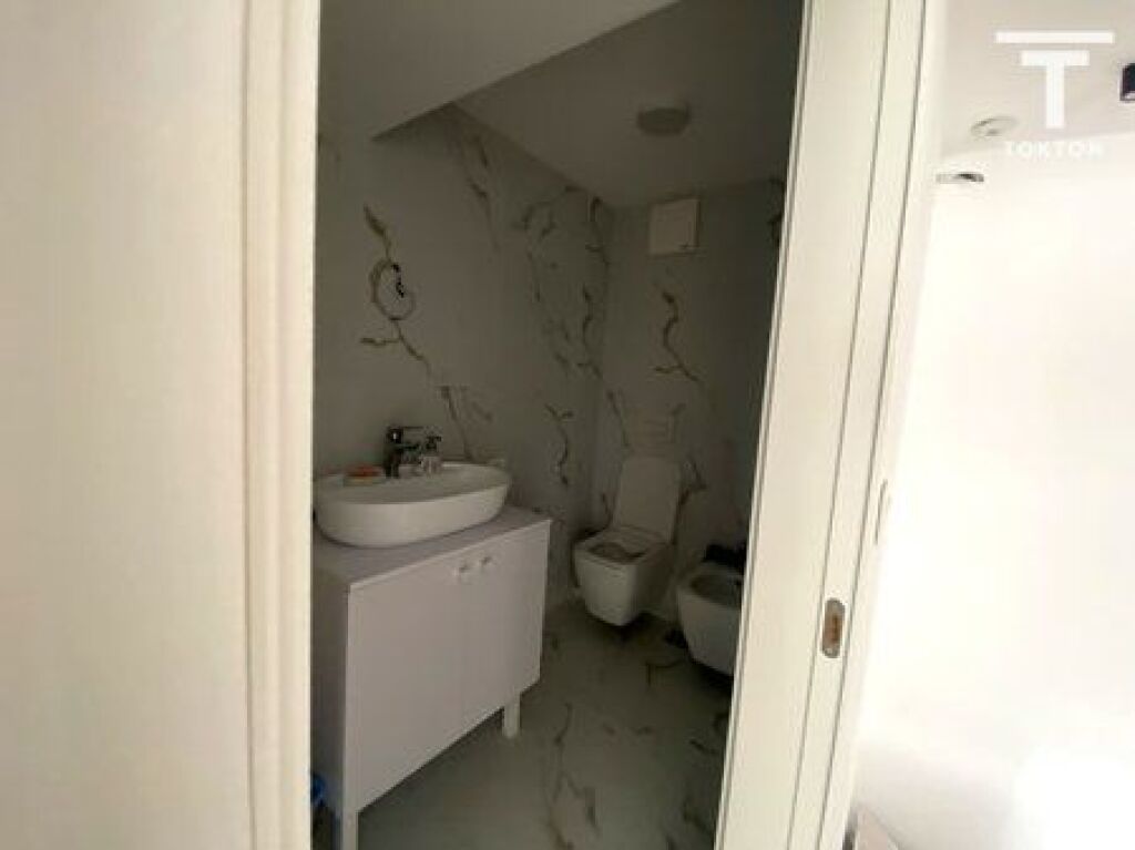 RENT, BUSINESS PREMISES, GOLDEN PARK RESIDENCE, TIRANA