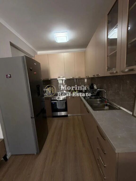 Affitto | Apartament 2 + 1 | Rruga e Durrësit | 750 €/mese