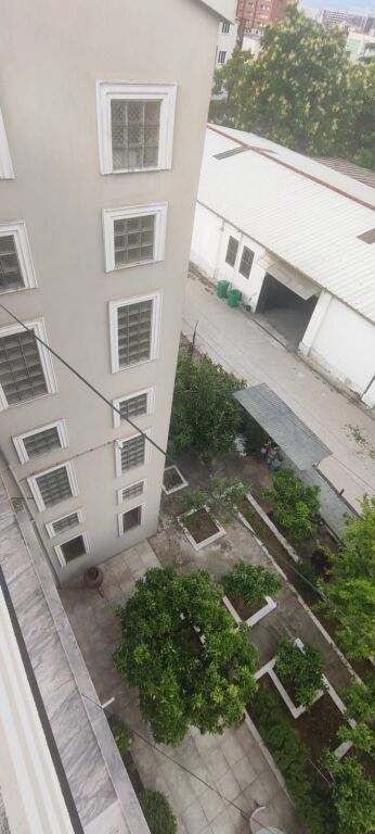 Shitet Vilë 3-Katëshe + Magazinë në Selitë
