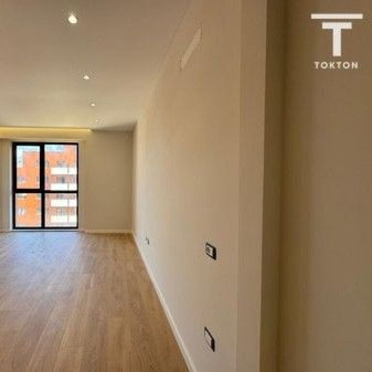 IN VENDITA, APPARTAMENTO 2+1+2+VERANDA, COMPLESSO URBAN GATE, ASTIR, TIRANA
