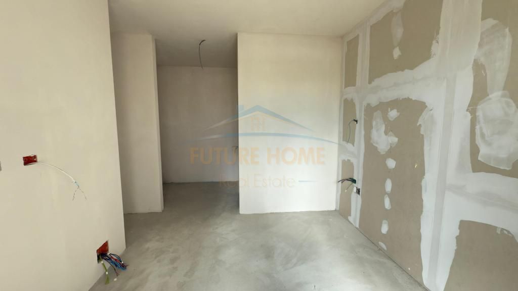 Appartamento 2+1+2 in vendita, Park Avenue, Nuovo Viale, Tirana. PRM52895