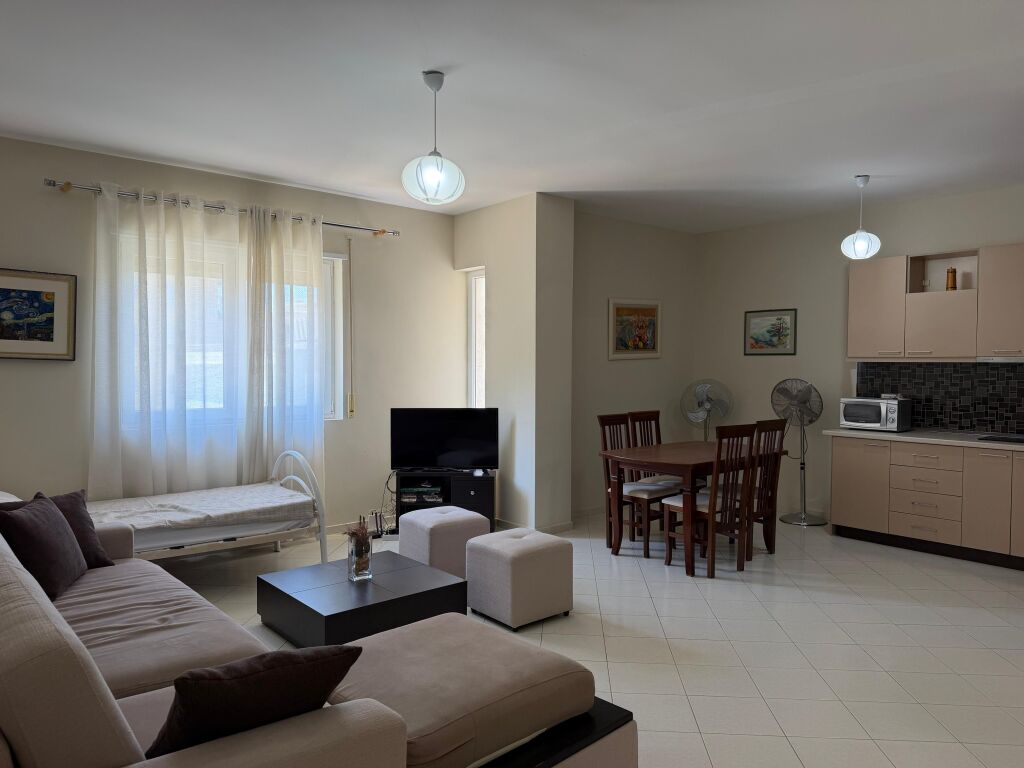 Apartment for long term rent  Vlore near Marina Bay Resort