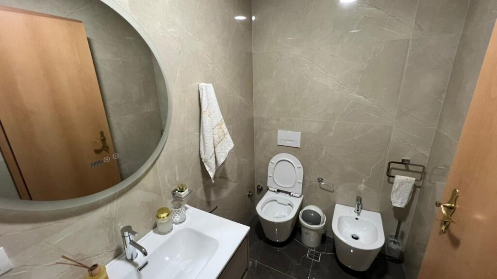 Apartment 3+1+2 for sale, Kavaja Street!
